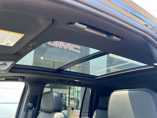 SEMINUEVOS GMC Yukon XL at Matthews in Liberty Buick GMC
