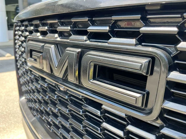 SEMINUEVOS GMC Yukon XL at Matthews in Liberty Buick GMC