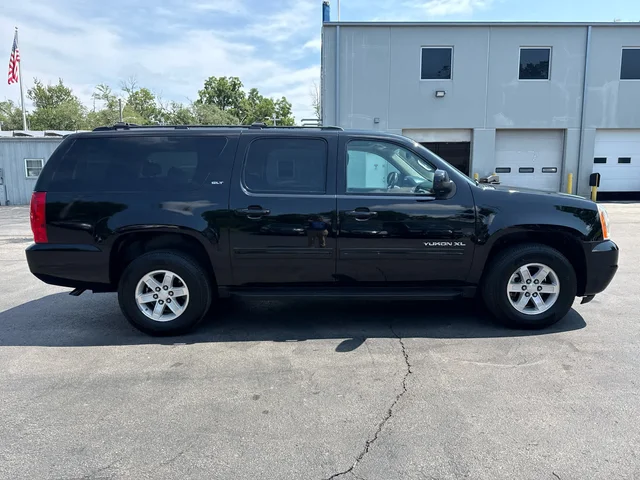 SEMINUEVOS GMC Yukon XL a Estados en autogozo