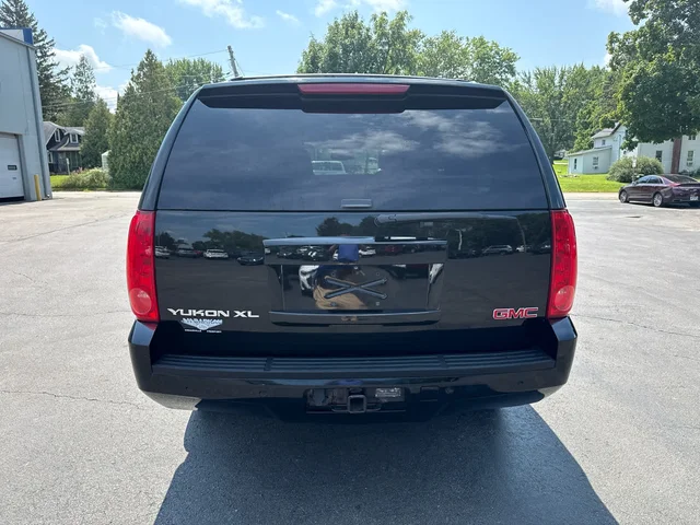 SEMINUEVOS GMC Yukon XL a Estados en autogozo
