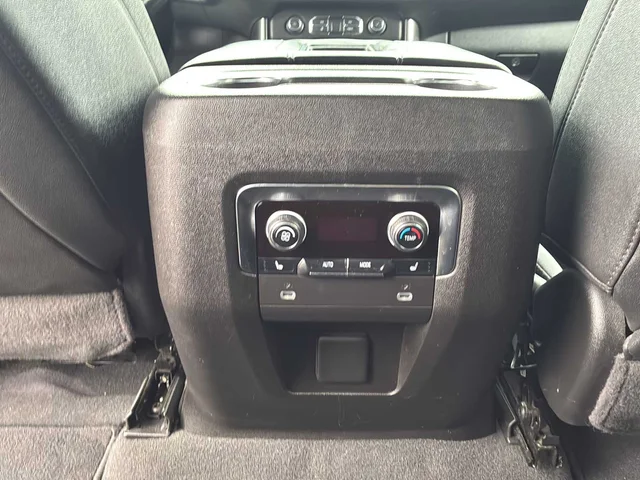 SEMINUEVOS CHEVROLET Suburban a Estados en autogozo