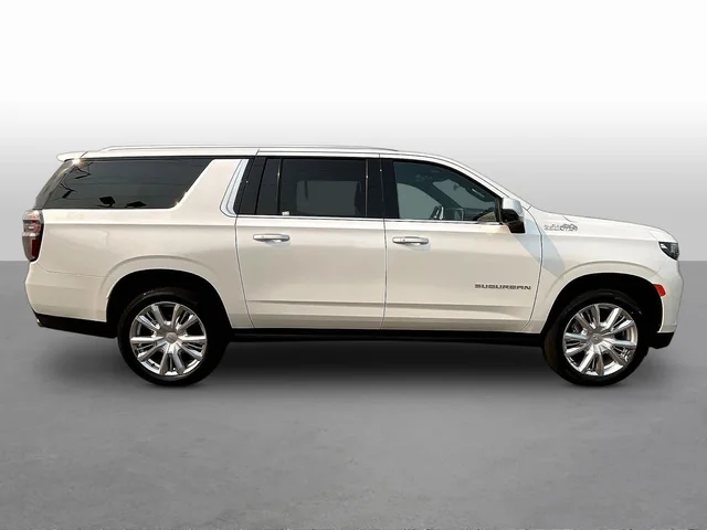 SEMINUEVOS CHEVROLET Suburban a Estados en autogozo