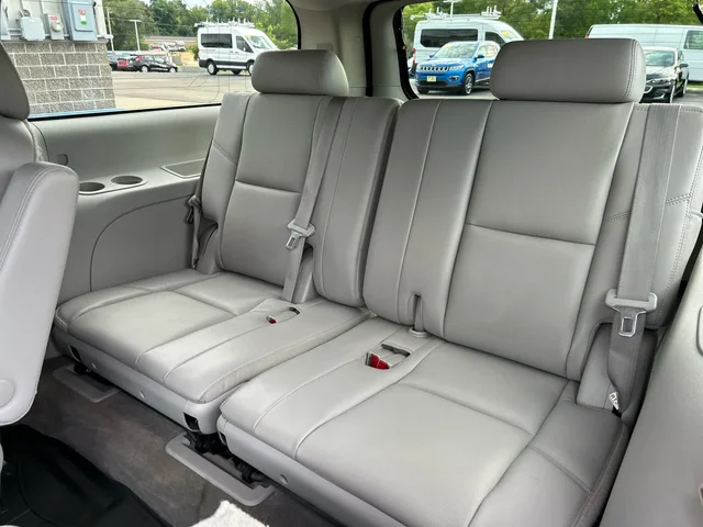 SEMINUEVOS CHEVROLET Suburban a Estados en autogozo