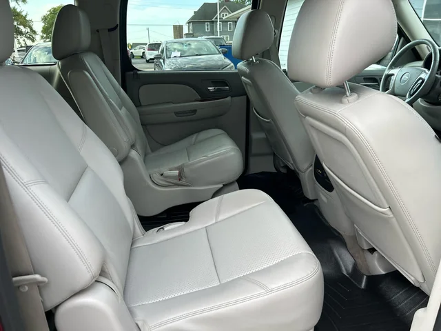 SEMINUEVOS CHEVROLET Suburban a Estados en autogozo
