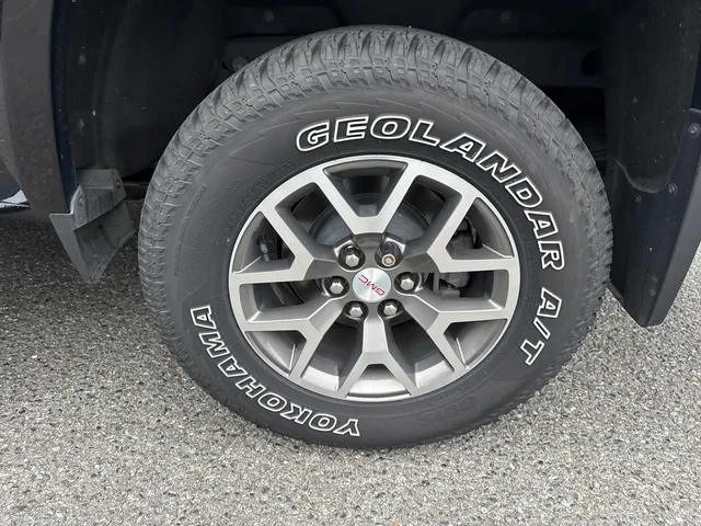 SEMINUEVOS GMC Canyon at Matthews in Liberty Buick GMC