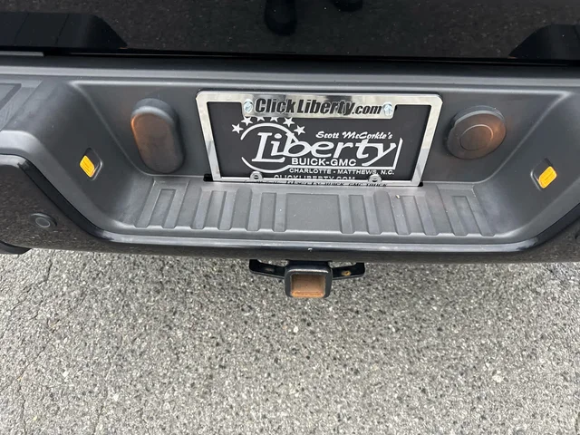 SEMINUEVOS GMC Canyon at Matthews in Liberty Buick GMC