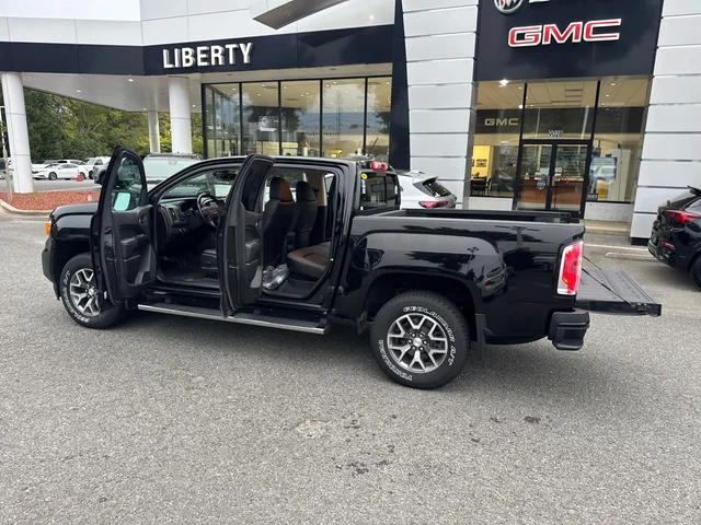 SEMINUEVOS GMC Canyon at Matthews in Liberty Buick GMC