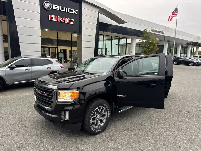 SEMINUEVOS GMC Canyon at Matthews in Liberty Buick GMC
