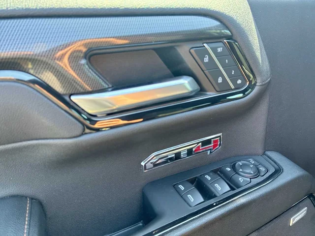 SEMINUEVOS GMC Sierra 1500 a Estados en autogozo