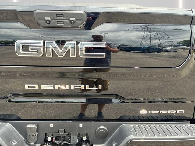 SEMINUEVOS GMC Sierra 1500 a Estados en autogozo