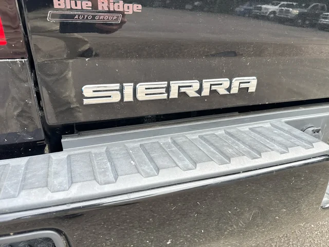 SEMINUEVOS GMC Sierra 1500 at Mount Airy in Mount Airy Chrysler Dodge Jeep Ram Fiat
