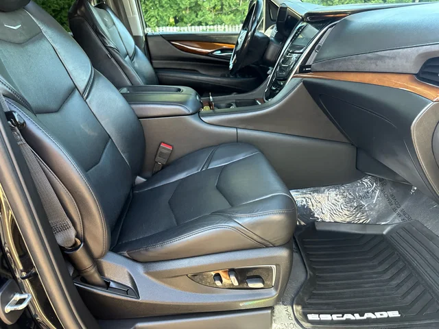 SEMINUEVOS CADILLAC Escalade a Estados en autogozo