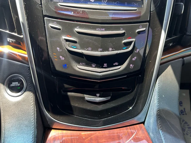 SEMINUEVOS CADILLAC Escalade a Estados en autogozo