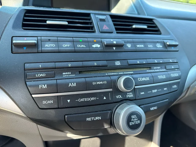 SEMINUEVOS HONDA Accord at Matthews in Liberty Buick GMC