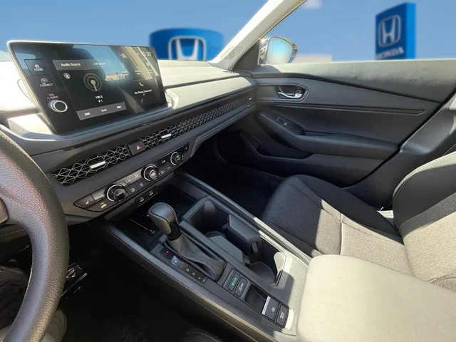 Nuevos HONDA ACCORD à Estados chez autogozo