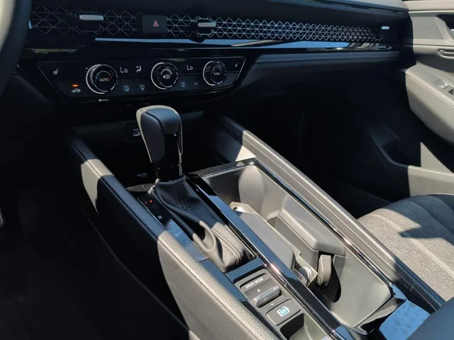 Nuevos HONDA ACCORD HYBRID à Estados chez autogozo