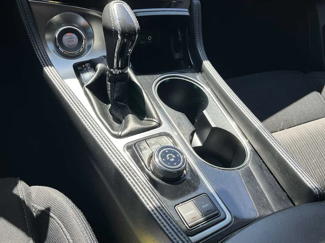 SEMINUEVOS NISSAN Maxima at Matthews in Liberty Buick GMC
