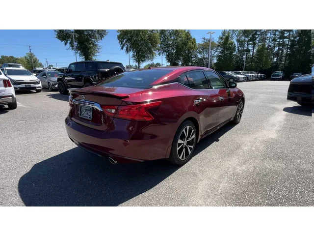 SEMINUEVOS NISSAN Maxima at Matthews in Liberty Buick GMC