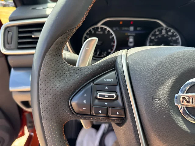 SEMINUEVOS NISSAN Maxima at Matthews in Liberty Buick GMC