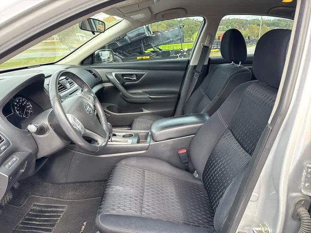 SEMINUEVOS NISSAN Altima at Matthews in Liberty Buick GMC