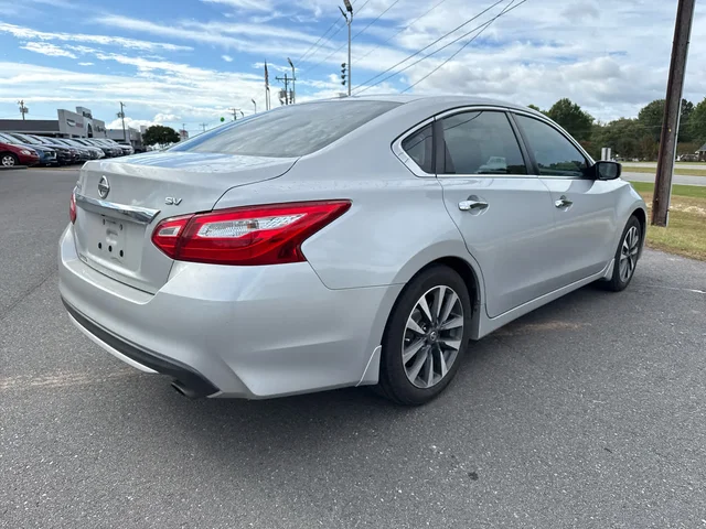 SEMINUEVOS NISSAN Altima at Matthews in Liberty Buick GMC