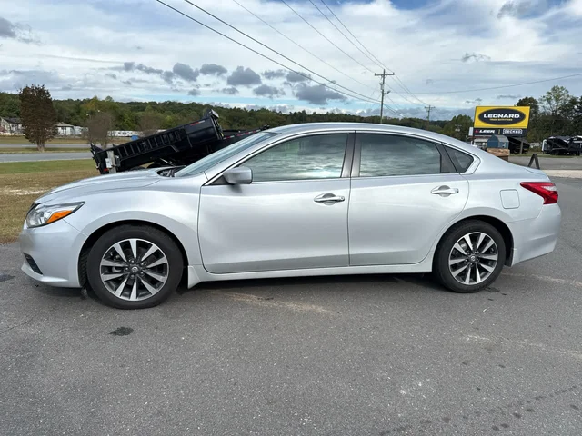 SEMINUEVOS NISSAN Altima at Matthews in Liberty Buick GMC