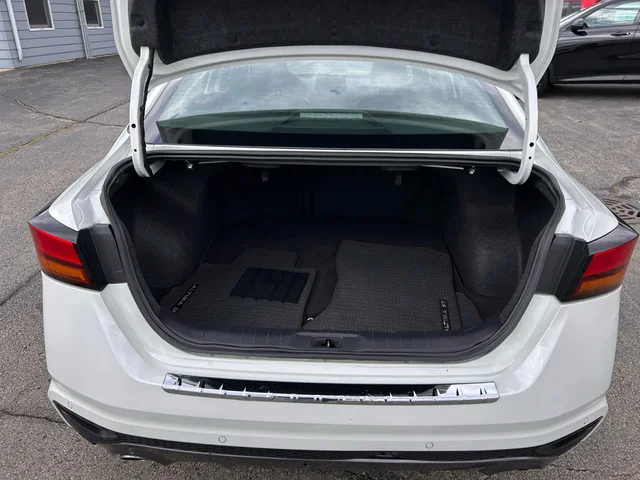 SEMINUEVOS NISSAN Altima a Estados en autogozo
