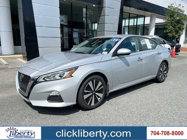 SEMINUEVOS NISSAN Altima at Mt Airy in Mount Airy Toyota