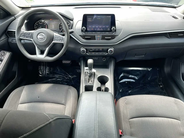 SEMINUEVOS NISSAN Altima at Mt Airy in Mount Airy Toyota