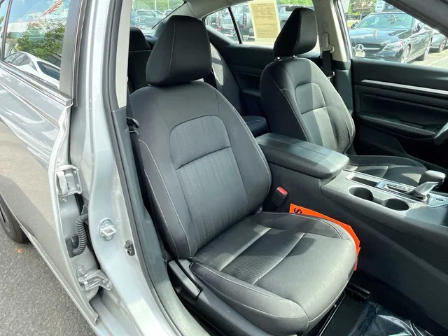 SEMINUEVOS NISSAN Altima at Mt Airy in Mount Airy Toyota