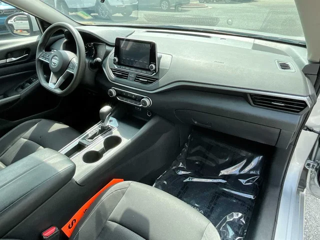 SEMINUEVOS NISSAN Altima at Mt Airy in Mount Airy Toyota