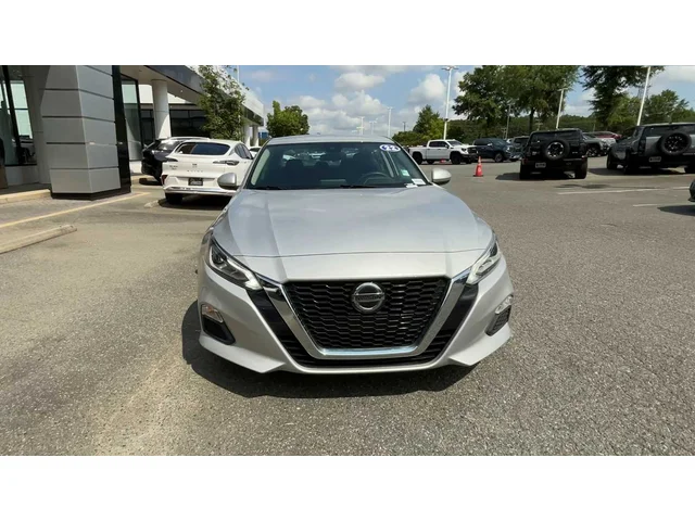SEMINUEVOS NISSAN Altima at Mt Airy in Mount Airy Toyota