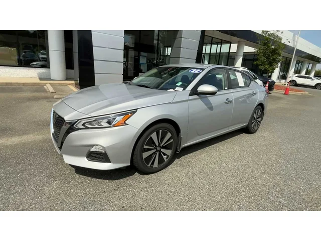 SEMINUEVOS NISSAN Altima at Mt Airy in Mount Airy Toyota