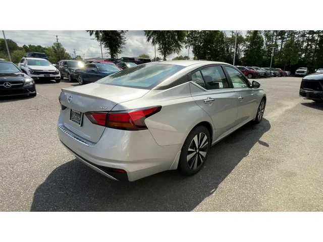 SEMINUEVOS NISSAN Altima at Mt Airy in Mount Airy Toyota