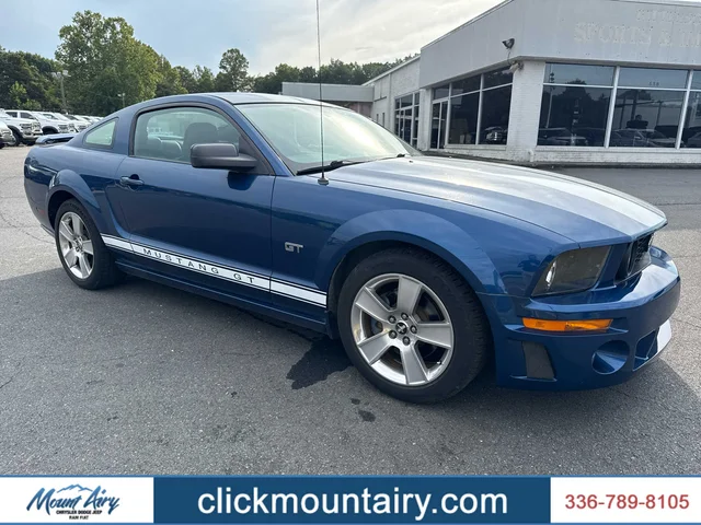 SEMINUEVOS FORD Mustang at Matthews in Liberty Buick GMC