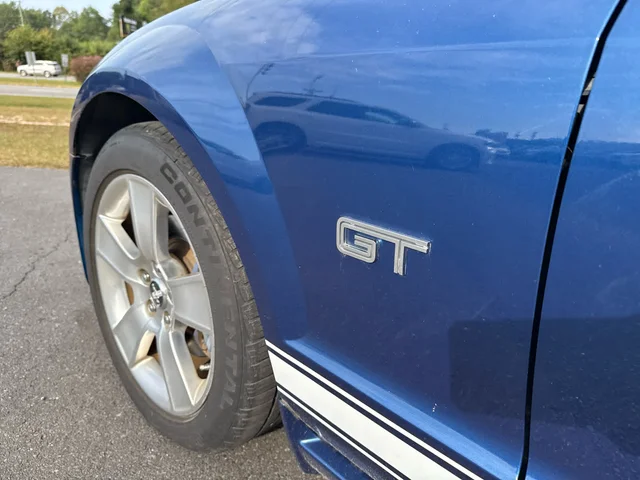 SEMINUEVOS FORD Mustang at Matthews in Liberty Buick GMC