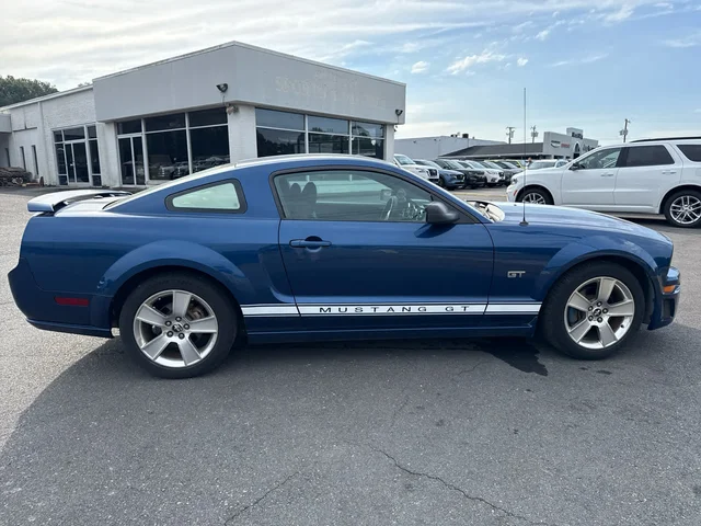 SEMINUEVOS FORD Mustang at Matthews in Liberty Buick GMC