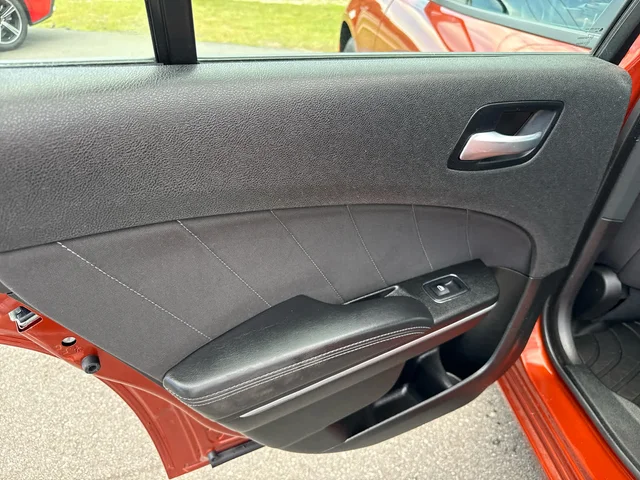SEMINUEVOS DODGE Charger a Estados en autogozo
