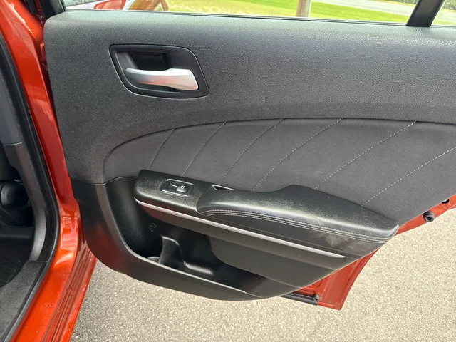 SEMINUEVOS DODGE Charger a Estados en autogozo