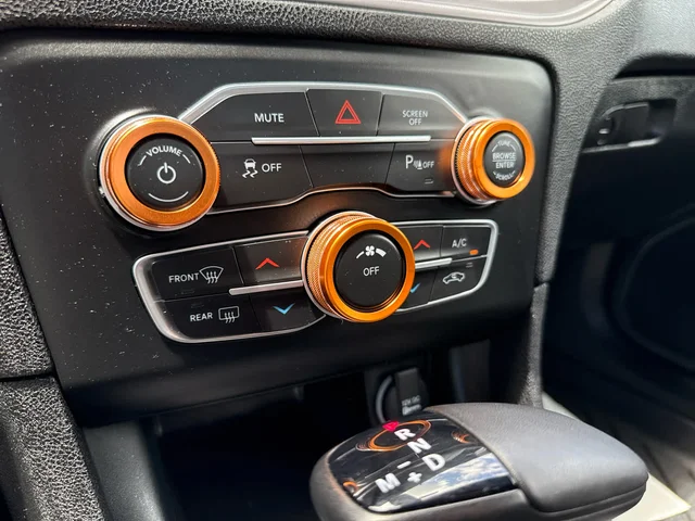 SEMINUEVOS DODGE Charger a Estados en autogozo