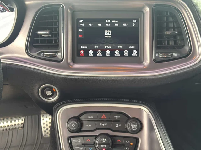 SEMINUEVOS DODGE Challenger a Estados en autogozo