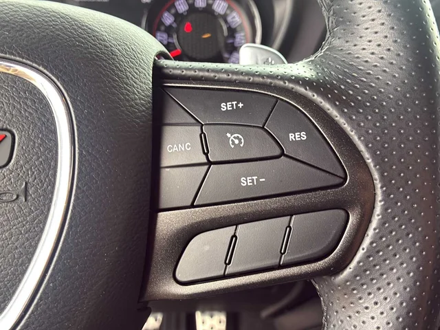 SEMINUEVOS DODGE Challenger a Estados en autogozo