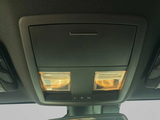 SEMINUEVOS DODGE Challenger a Estados en autogozo