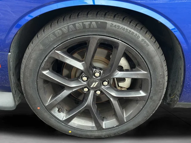 SEMINUEVOS DODGE Challenger a Estados en autogozo