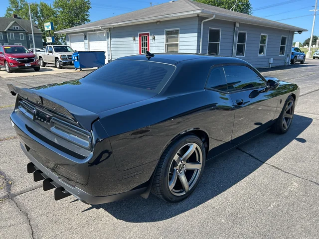 SEMINUEVOS DODGE Challenger a Estados en autogozo