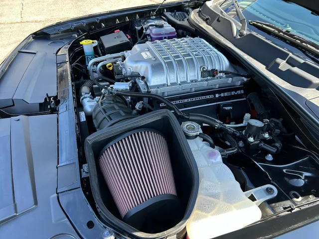 SEMINUEVOS DODGE Challenger a Estados en autogozo