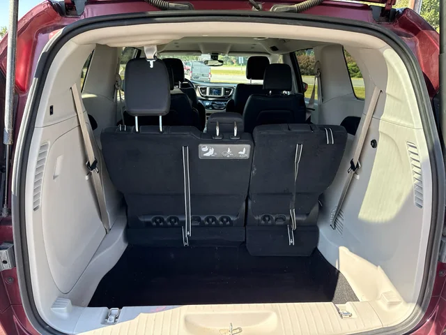 SEMINUEVOS CHRYSLER Pacifica at Matthews in Liberty Buick GMC