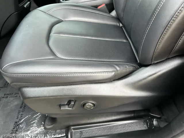 SEMINUEVOS CHRYSLER Pacifica a Estados en autogozo