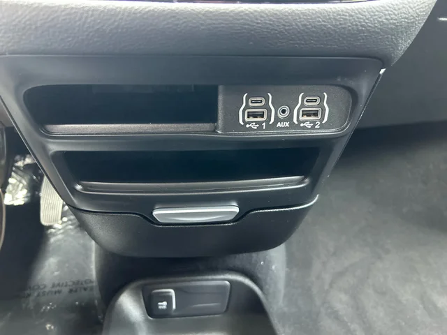 SEMINUEVOS CHRYSLER Pacifica a Estados en autogozo