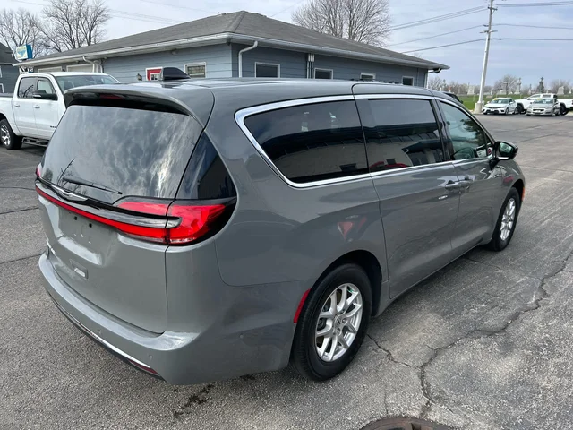 SEMINUEVOS CHRYSLER Pacifica a Estados en autogozo